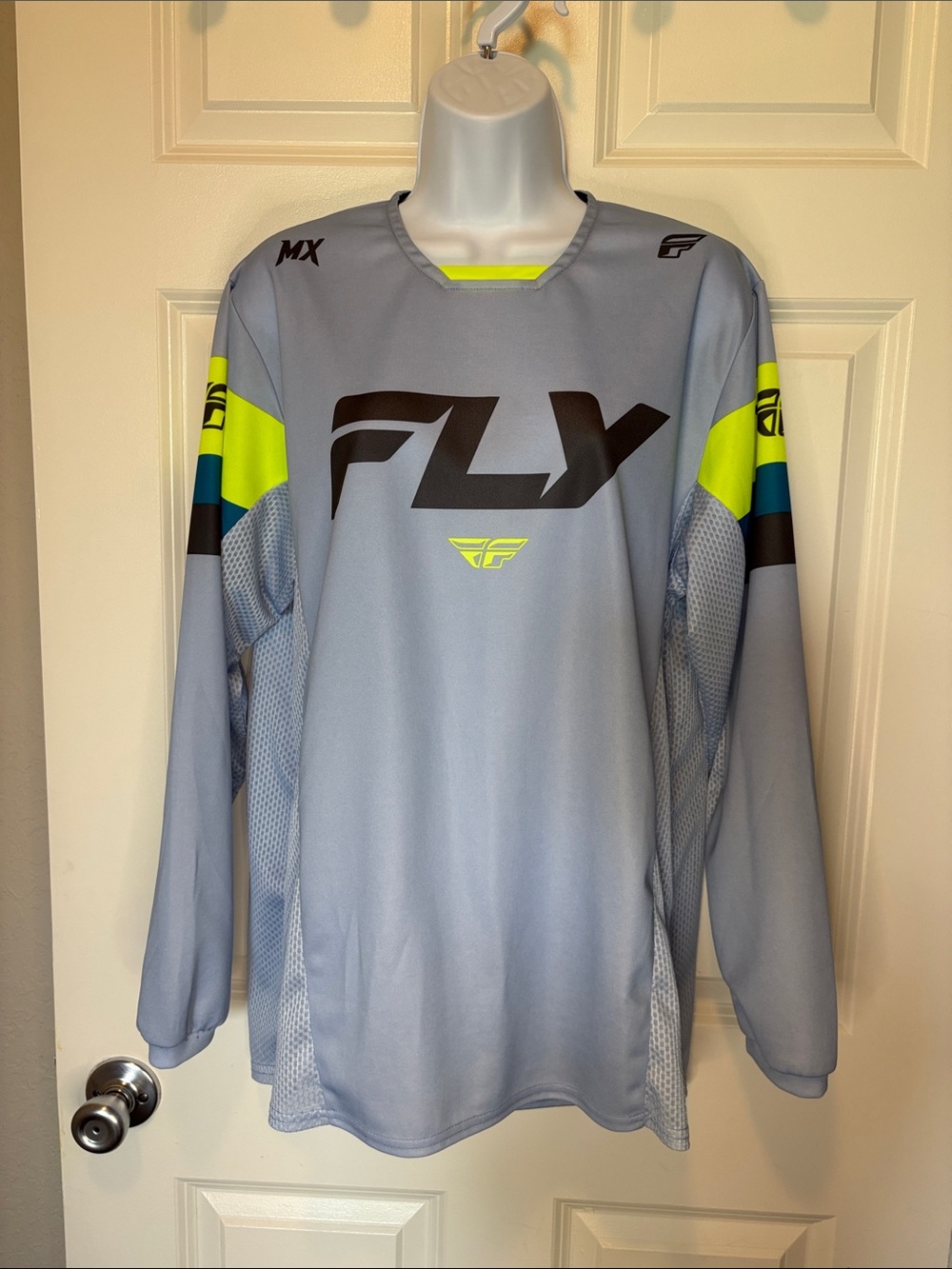 FLY Racing Kinetic Light Blue-Gray Motocross Jersey with Neon Accents Sz Small